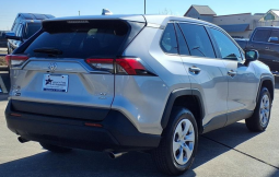 
										Toyota RAV-4 Toyota 2012 complet									